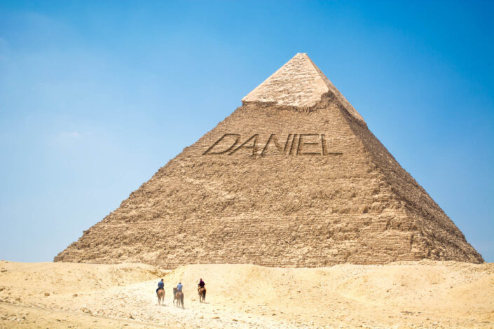 058 Pyramid Daniel